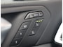 BMW X7 40i xDrive | HUD - Sky Lounge