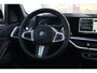 BMW X5 xDrive50e M Sport | 495 PK | PHEV | Pano | HUD | 360° | Softclose BMW X5 xDrive50e M Sport 495 PK Plug-in Hybrid met 3.0 zescilinder benzinemotor en 8-traps automatische transmissie, voorzien van een elektrisch panoramadak, luxe lederen bekleding, Head-Up D