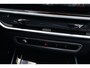 BMW X5 xDrive50e M Sport | 495 PK | PHEV | Pano | HUD | 360° | Softclose BMW X5 xDrive50e M Sport 495 PK Plug-in Hybrid met 3.0 zescilinder benzinemotor en 8-traps automatische transmissie, voorzien van een elektrisch panoramadak, luxe lederen bekleding, Head-Up D