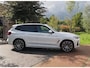 BMW X3 xDrive30e Business Edition Plus | M-Pakket | Panoramadak | Trekhaak | Head-Up Display | 360 Camera | Sfeerverlichting | LED-Laser |