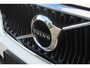 Volvo XC40 T2 129PK AUT8 Momentum Core | Cruise Control | Navigatie | Verwarmbare voorstoelen + stuurwiel | Park Assist achter | Bluetooth telefoon | Volvo OnCall | Apple CarPlay/Android Auto | 17'' Lichtmetalen wielen |