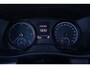 Volkswagen Transporter 2.0 TDI 110 pk L2H1 Airco, Two Tone Groen / Wit Cruise Control, Trekhaak 2.200 kg, 2-Zits