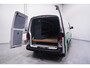 Volkswagen Transporter 2.0 TDI 110 pk L2H1 Airco, Two Tone Groen / Wit Cruise Control, Trekhaak 2.200 kg, 2-Zits