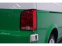 Volkswagen Transporter 2.0 TDI 110 pk L2H1 Airco, Two Tone Groen / Wit Cruise Control, Trekhaak 2.200 kg, 2-Zits