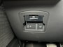 Land Rover Range Rover Velar 3.0 D300 AWD R-Dynamic HSE | Dealer Onderhouden | Panoramadak | Adaptive Cruise | Luchtvering | Camera |