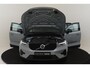 Volvo XC40 B4 (M-HYBRID) PLUS DARK -HARMAN/KARDON|CAMERA|ADAP.CRUISE|POWER-SEATS|VERW.VOORRUIT|PRIVACY.GLAS|TREKHAAK|18"