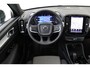 Volvo XC40 B4 (M-HYBRID) PLUS DARK -HARMAN/KARDON|CAMERA|ADAP.CRUISE|POWER-SEATS|VERW.VOORRUIT|PRIVACY.GLAS|TREKHAAK|18"