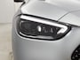 Mercedes-Benz C-klasse 300 e 140 Years Edition | Premium Plus | Nightpakket | Trekhaak | Panoramaschuifdak | 360° camera | GUARD 360° Plus | Middenconsole metaalstructuur | 19" multispaaks lichtmetalen AMG-velgen |