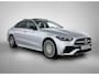 Mercedes-Benz C-klasse 300 e 140 Years Edition | Premium Plus | Nightpakket | Trekhaak | Panoramaschuifdak | 360° camera | GUARD 360° Plus | Middenconsole metaalstructuur | 19" multispaaks lichtmetalen AMG-velgen |