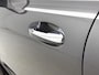 Mercedes-Benz GLB 200 Star Edition LIMITED Panoramadak l Keyless l Trekhaak l Navigatie l Stoelverwarming l Sfeerverlichting l Leder l Achteruitrijcamera Inclusief 24 maanden MB Certified garantie voor Europa.