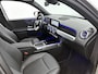 Mercedes-Benz GLB 200 Star Edition LIMITED Panoramadak l Keyless l Trekhaak l Navigatie l Stoelverwarming l Sfeerverlichting l Leder l Achteruitrijcamera Inclusief 24 maanden MB Certified garantie voor Europa.