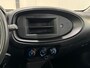 Toyota Aygo 1.0 VVT-i | MT 5-Drs | Airco | Cruise