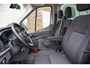 Ford Transit 2.0 TDCi 130 pk Bakwagen met Laadklep Airco Cruise Control, LxBxH 420x200x210 cm, 3-Zits
