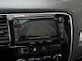Mitsubishi Outlander 2.0 PHEV Instyle+ PANORAMADAK/STOEL VERWARMING/ACC/LDW/CAMERA/KEYLESS ENTRY & GO/TREKHAAK AFNEEMBAAR