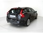 Volvo V60 2.0 T5 Momentum - Schuifdak - Memory - Trekhaak