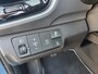 Kia Stonic 1.0T DynamicLine | Camera | Climate control | Apple Carplay / Android Auto | Cruise control | Parkeersensoren achter | Lichtmetalen velgen 16inch |