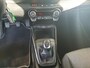 Kia Stonic 1.0T DynamicLine | Camera | Climate control | Apple Carplay / Android Auto | Cruise control | Parkeersensoren achter | Lichtmetalen velgen 16inch |