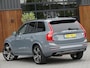Volvo XC90 T8 455 PK Plus Dark AWD / 2023 / Harman Kardon / Pano / 7 Pers