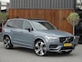 Volvo XC90 T8 455 PK Plus Dark AWD / 2023 / Harman Kardon / Pano / 7 Pers
