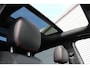 Mercedes-Benz B-klasse 200 Aut AMG Pakket AMG NightPakket (Panoramadak Sportleder Navi/Camera Sfeer Trekhaak Full-Led PrivacyGlass Pdc V+A)