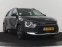 Kia Niro Hybrid 1.6 GDi DynamicLine | Half leder | Adaptive cruise | Lane assist | Trekhaak | Camera | Park assist | Carplay | Climate control | Full LED | 16" velgen