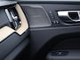 Volvo XC60 2.0 T6 Plug-in hybrid AWD Ultra Dark / Trekhaak / Luchtvering / Head-Up Display / 360 Camera / Harman Kardon / Panoramadak / Stoel+Stuurverwarming / BLIS /