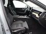 Volvo XC60 2.0 T6 Plug-in hybrid AWD Ultra Dark / Trekhaak / Luchtvering / Head-Up Display / 360 Camera / Harman Kardon / Panoramadak / Stoel+Stuurverwarming / BLIS /