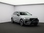 Volvo XC60 2.0 T6 Plug-in hybrid AWD Ultra Dark / Trekhaak / Luchtvering / Head-Up Display / 360 Camera / Harman Kardon / Panoramadak / Stoel+Stuurverwarming / BLIS /
