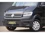 Volkswagen Crafter 35 2.0 TDI L3H3(L2H2) 3-ZITS, 177PK AUT. LED, ADAPT. CRUISE, STOELVERWARMING, STUURVERWARMING, VOORRUIT VERWARMING, STANDKACHEL, GEVEERDE ERGO ACTIVE STOEL