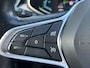 Renault Clio 1.6 E-Tech Hybrid 140 Initiale Paris | Navigatie | Camera | Premium Audio | Verwarmbare Voorstoelen | Trekhaak |