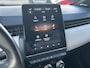 Renault Clio 1.6 E-Tech Hybrid 140 Initiale Paris | Navigatie | Camera | Premium Audio | Verwarmbare Voorstoelen | Trekhaak |