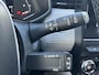 Renault Clio 1.6 E-Tech Hybrid 140 Initiale Paris | Navigatie | Camera | Premium Audio | Verwarmbare Voorstoelen | Trekhaak |