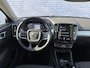 Volvo XC40 T4 Recharge R-Design | Trekhaak 1800 kg | 360º Camera | Verwarmde Voorstoelen en Achterbank | Stuurverwarming | Navigatie | Keyless Entry | BLIS |