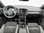 Volvo XC40 T3 R-Design Aut | Trekhaak | Stoel- en Stuurverwarming | Achteruitrijcamera | Parkeersensoren Voor en Achter | 19 Inch Velgen | Voorruitverwarming | Getint Glas | Keyless | Navigatie | Apple Carplay / Android Auto | Nubuck Bekleding |