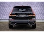 Volvo XC60 T6 350 pk Plug-in hybrid AWD Plus Black Edition | Facelift | Harman Kardon Audio | Head-up Display | 360° Camera | Panoramadak | Lichtmetalen Velgen 21 inch | Elektrisch Verstelbare Voorstoelen | Keyless Entry | BLIS