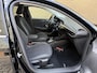 Opel Corsa-e Elegance 50kWh | Camera | Cruise control | Navigatie | 93% SOH | 3-Fase | Half leder | Apple CarPlay | 17 inch velgen | Climate control | Stoel&stuurverwarming | LED | DAB | Keyless | Volledig onderhouden