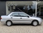 Mitsubishi Carisma 1.8 GDI LX | Automaat | All-Season Banden | Airco | Boordcomputer | ABS | Mistlichten | Trekhaak |