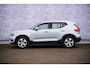 Volvo XC40 T3 Momentum Pro Aut | Navigatie | Trekhaak | Cruise Control Adaptief | BLIS | Achteruitrijcamera | Parkeersensoren