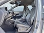 Volvo XC40 T5 Recharge R-Design | Plug-in Hybrid (PHEV) | Achteruitrijcamera | Parkeersensoren | Lederen Bekleding | BLIS | Keyless Entry | Elektrische Achterklep | Navigatie