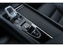 Volvo XC60 T8 Plug-in hybrid AWD Ultra Dark Exec. Ed. | Bowers & Wilkins | Luchtvering | Stoelmassage & Ventilatie | Gelaagd glas | Head-up Display | 22'' |