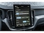 Volvo XC60 T8 Plug-in hybrid AWD Ultra Dark Exec. Ed. | Bowers & Wilkins | Luchtvering | Stoelmassage & Ventilatie | Gelaagd glas | Head-up Display | 22'' |