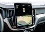 Volvo XC60 T6 335 pk Plug-in hybrid AWD Essential | Trekhaak 2.250 kg | Lederen Bekleding | Extra getint glas | Driver Assist | Climate line | 19" | All Season Banden | Charcoal Hemelbekleding | Park Assist Voor en Achter |