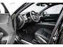 Volvo XC60 T6 335 pk Plug-in hybrid AWD Essential | Trekhaak 2.250 kg | Lederen Bekleding | Extra getint glas | Driver Assist | Climate line | 19" | All Season Banden | Charcoal Hemelbekleding | Park Assist Voor en Achter |