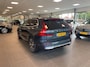 Volvo XC60 B5 Ultimate Bright | FULL OPTIONS | Trekhaak | Luchtvering | Stoelmassage / ventilatie | PDC V+A en 360 Camera | Panoramadak | Gelamineerde ruiten |