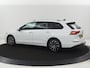 Volkswagen Golf Variant 1.5 eTSI Life Business | Trekhaak | Camera | Stoelverwarming | Apple Carplay |