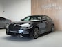 BMW 5-Serie 530i High Executive - M SPORT - LEDEREN DASHBOARD - SCHUIFDAK - 19 INCH - NAPPA LEER - DISPLAY SLEUTEL