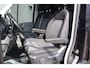 Volkswagen Crafter 35 2.0 TDI L3H3(L2H2) 3-ZITS, 177PK AUT. LED, ADAPT. CRUISE, STOELVERWARMING, STUURVERWARMING, VOORRUIT VERWARMING, STANDKACHEL, GEVEERDE ERGO ACTIVE STOEL