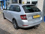 Skoda Fabia Combi 1.0 TSI Business Edition / TREKHAAK/ CRUISE CONTROL/ PARK.SENSOREN/ SMARTLINK/ NAVI/ DAB/ AIRCO/ GETINT GLAS/ 16'' LMV