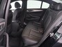 BMW 5-Serie 520i M-Sport | Leder | Stoelverwarming | Cruise control | Camera | Park assist | Navigatie | Carplay | Sfeerverlichting | Climate control | Full LED