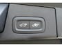 Volvo XC60 T8 Plug-In Hybrid 455pk Aut AWD Ultra Black Edition | FULL OPTION | MASSAGE | BOWERS | LUCHTVERING | TREKHAAK | PANO | HUD | 360 CAM | KEYLESS